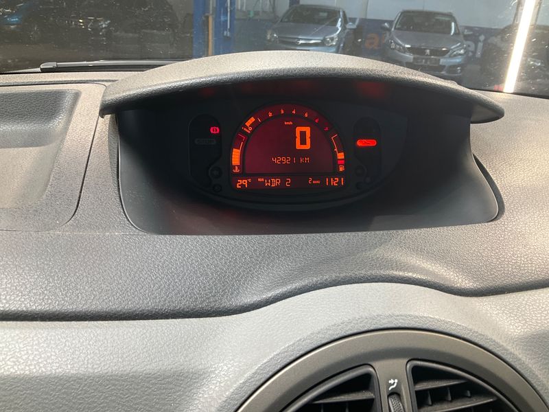 Renault Modus 1.2 Avantage — zdjęcie 4