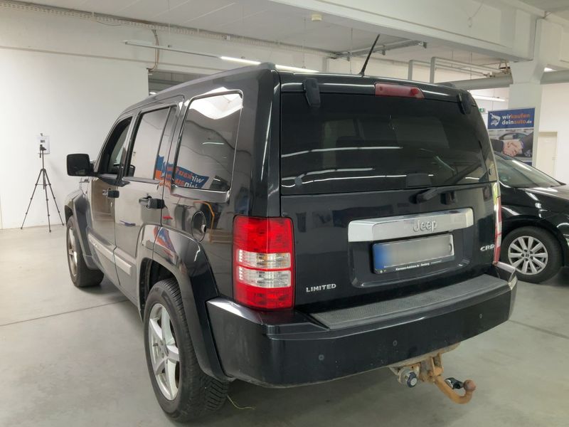 Jeep Cherokee 2.8 CRD Limited Exclusive — zdjęcie 3