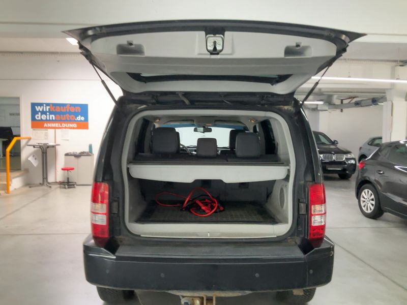 Jeep Cherokee 2.8 CRD Limited Exclusive — zdjęcie 10