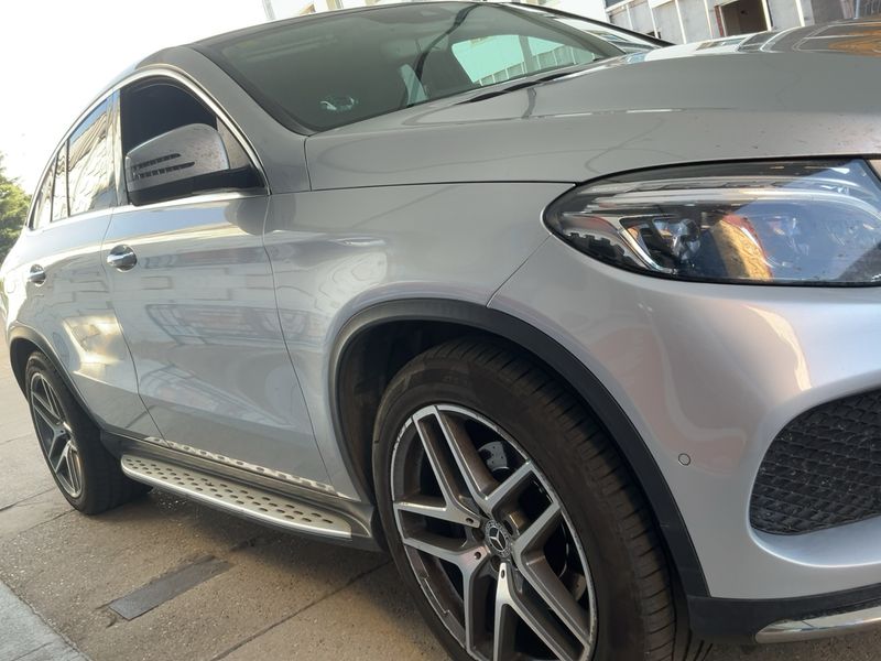 Mercedes-Benz GLE-Klasse GLE 350 d 4Matic AMG Line — zdjęcie 8