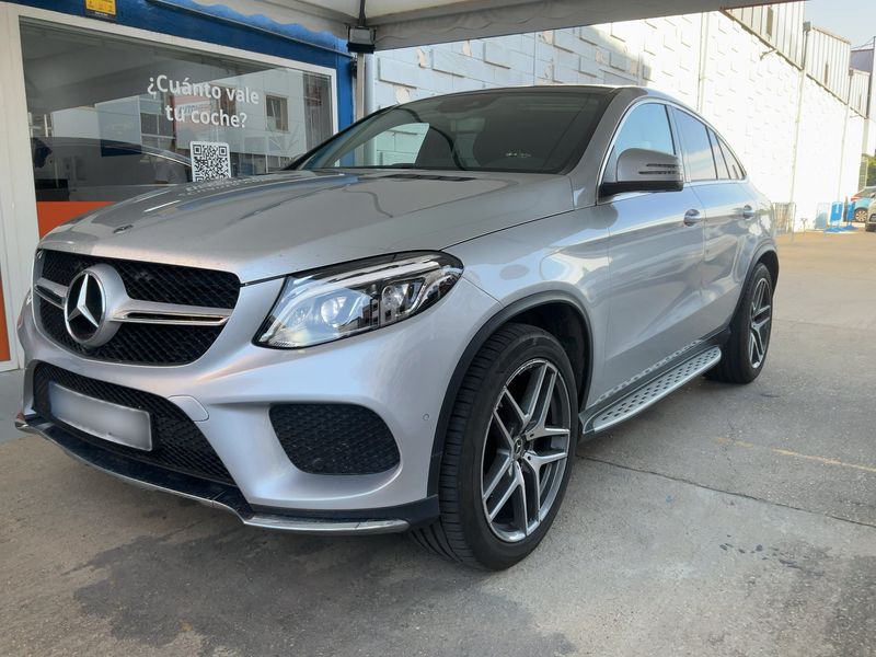 Mercedes-Benz GLE-Klasse GLE 350 d 4Matic AMG Line