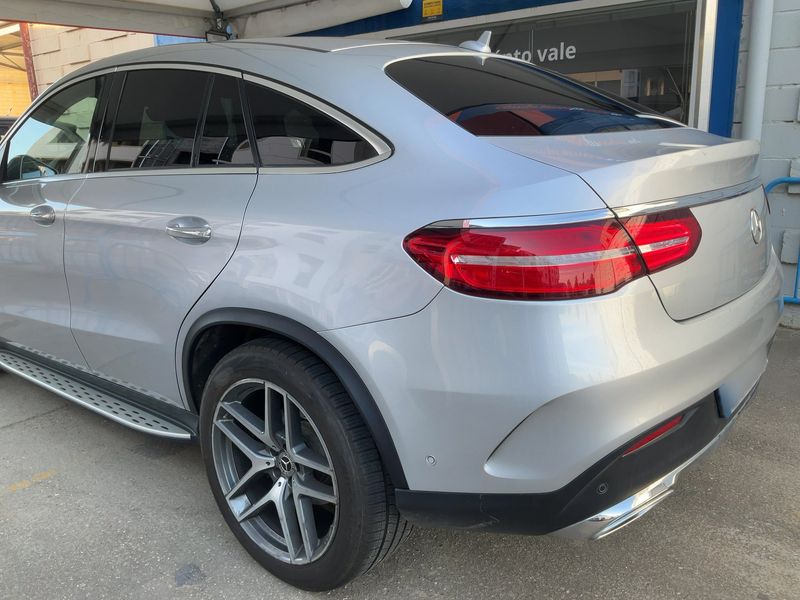 Mercedes-Benz GLE-Klasse GLE 350 d 4Matic AMG Line — zdjęcie 3