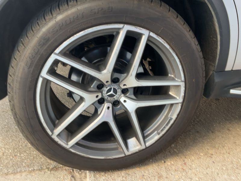 Mercedes-Benz GLE-Klasse GLE 350 d 4Matic AMG Line 2020 – снимка 9