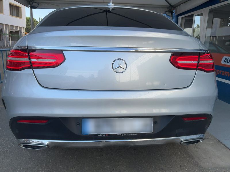 Mercedes-Benz GLE-Klasse GLE 350 d 4Matic AMG Line — zdjęcie 5