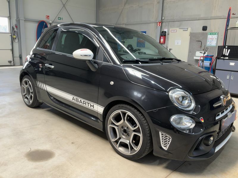 Abarth 595 1.4 Turbo — zdjęcie 8
