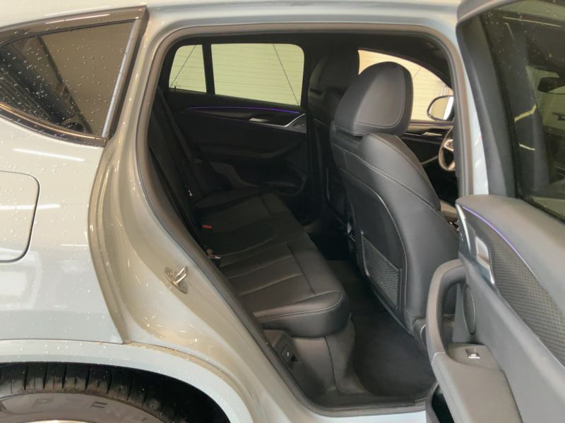 BMW X4 xDrive 20d Mild-Hybrid M Sport 2023 – снимка 19