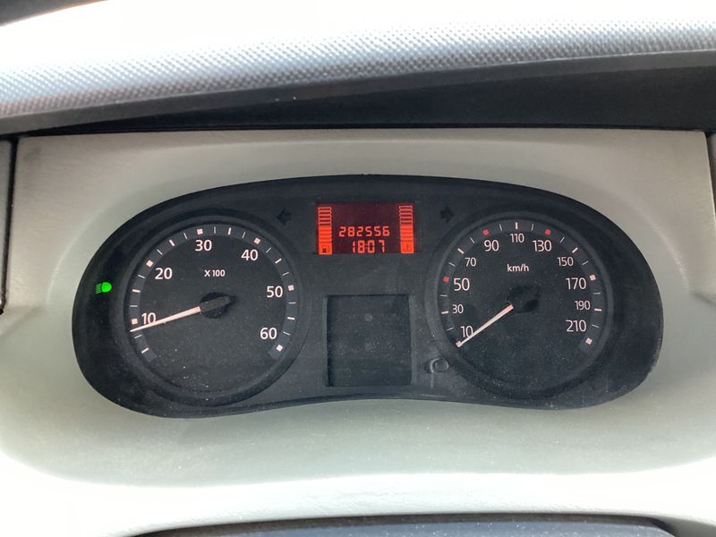 Renault Trafic 2.5 dCi L1H1 2,9t teilverglast — zdjęcie 4