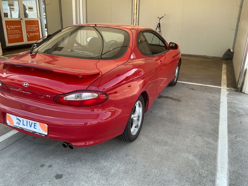 Hyundai Coupe 1.6 FX — zdjęcie 2