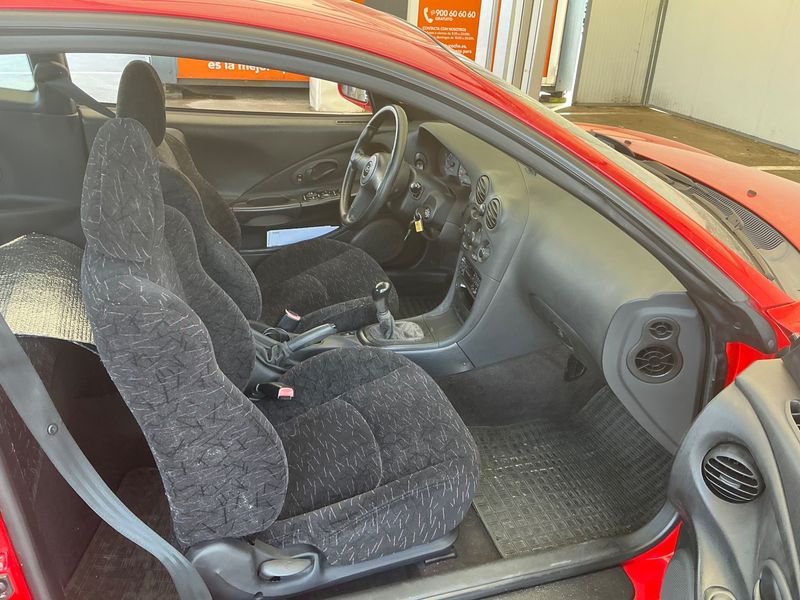 Hyundai Coupe 1.6 FX — zdjęcie 3