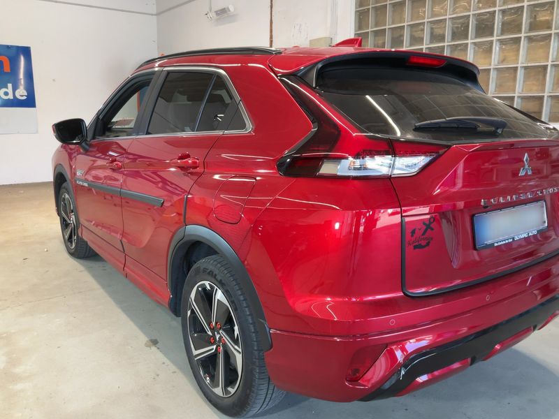 Mitsubishi Eclipse Cross 2.4 Plug-in Hybrid Plus Select 4WD — zdjęcie 3
