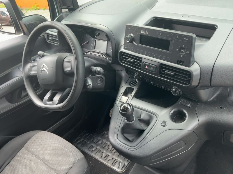 Citroen Berlingo 1.5 Blue-HDi Control XL 2021 – снимка 17