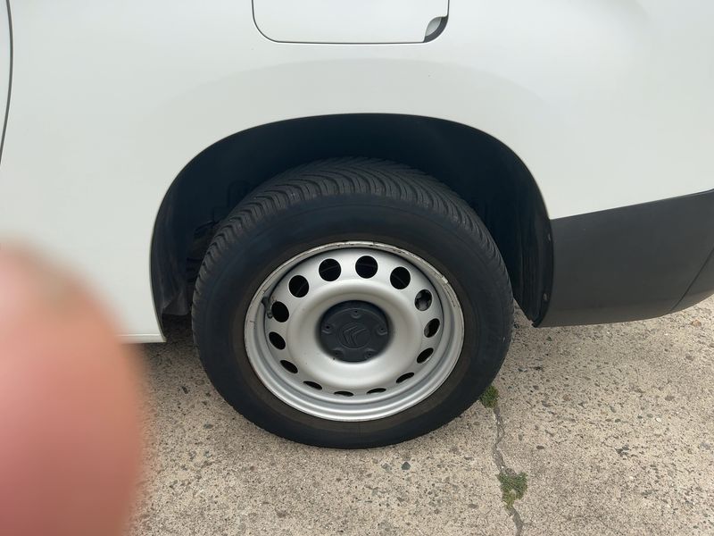 Citroen Berlingo 1.5 Blue-HDi Control XL 2021 – снимка 5