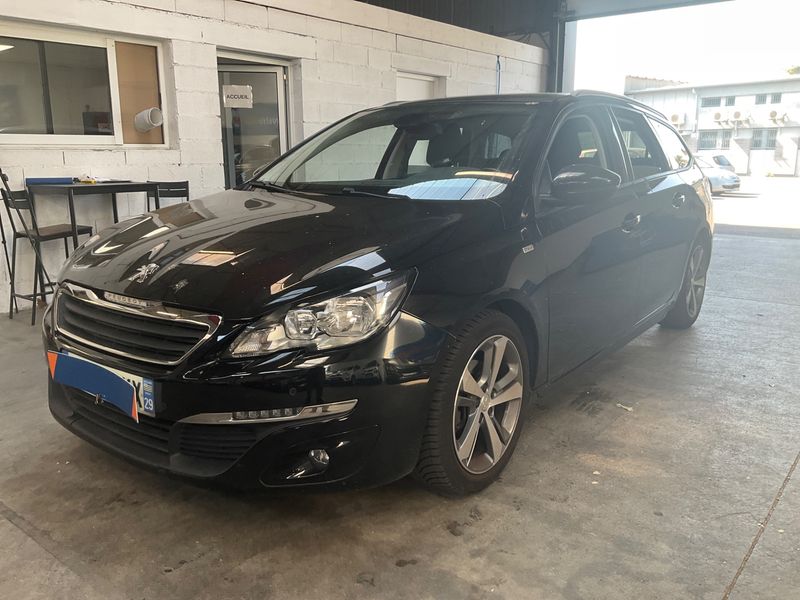 Peugeot 308 1.2 e-THP Style 2016 – снимка 1