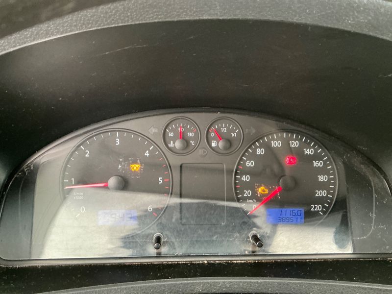 Volkswagen T5 Kombi 1.9 TDI — zdjęcie 4