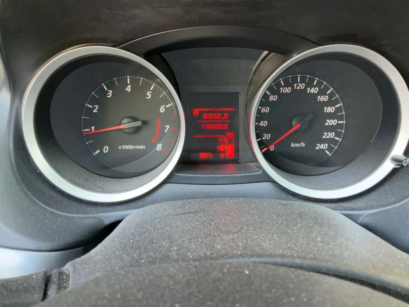 Mitsubishi Lancer 1.6 ClearTec XTRA — zdjęcie 4