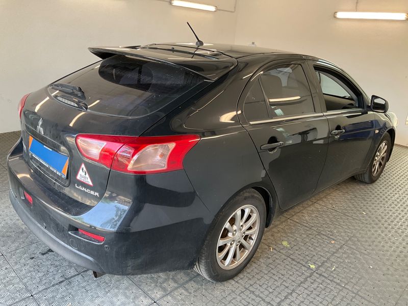 Mitsubishi Lancer 1.6 ClearTec XTRA — zdjęcie 2