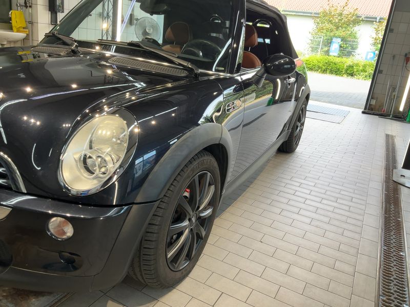 MINI Cabrio Cooper S Sidewalk — zdjęcie 2