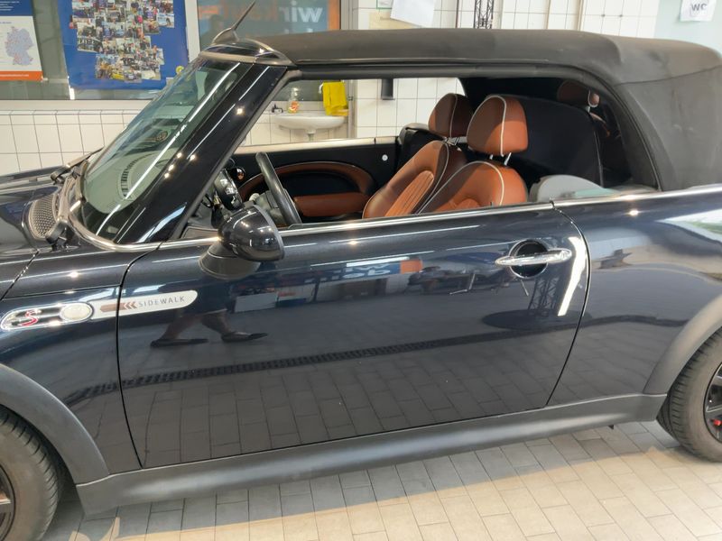 MINI Cabrio Cooper S Sidewalk — zdjęcie 4
