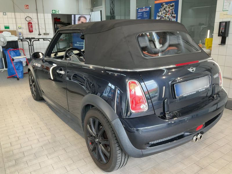 MINI Cabrio Cooper S Sidewalk — zdjęcie 3