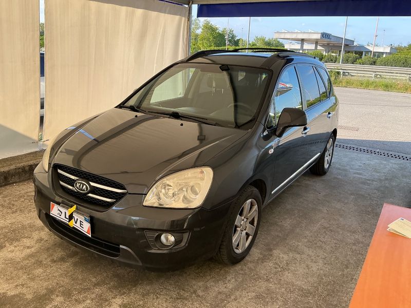 Kia Carens