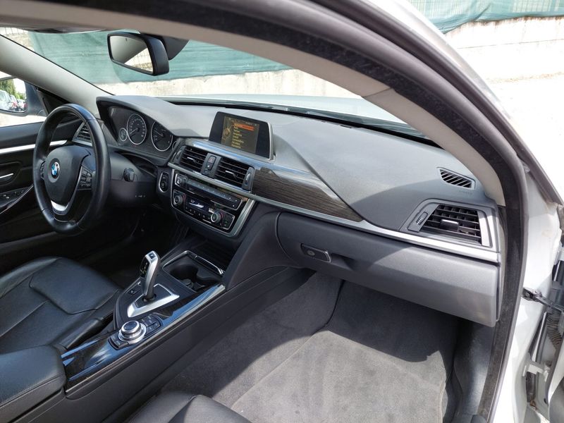 BMW 4er 420d Gran Coupé xDrive Luxury Line — zdjęcie 11