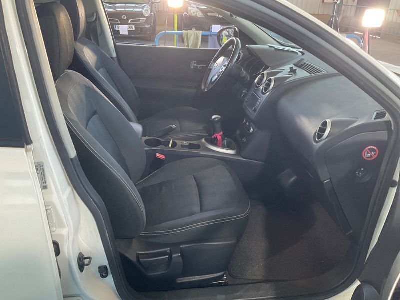 Nissan Qashqai 1.6 Tekna Sport 2011 – снимка 3
