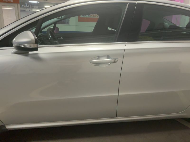 Peugeot 508 2.0 HDi Allure — zdjęcie 4