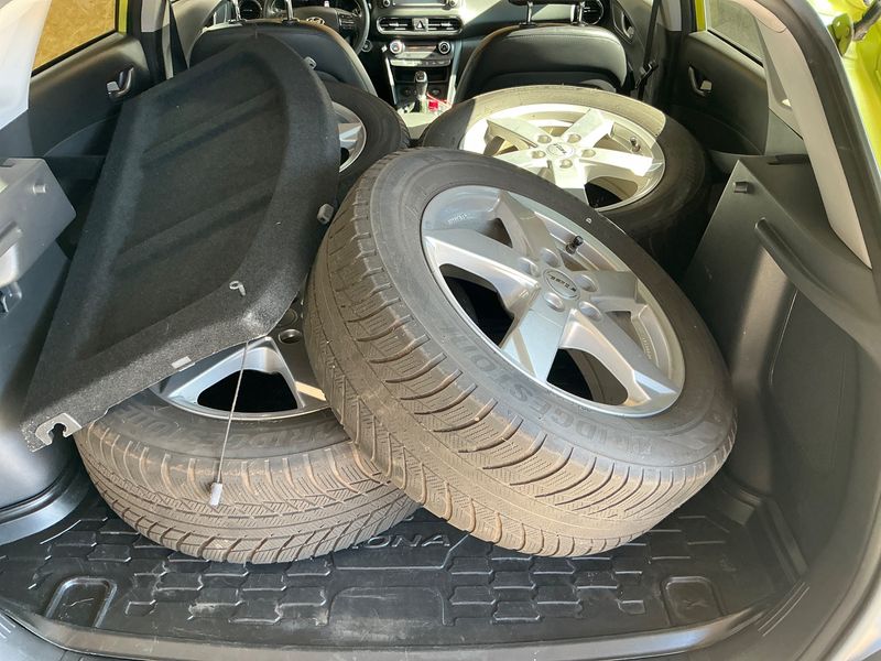 Hyundai Kona 1.0 TGDI Premium 2WD 2018 – снимка 15