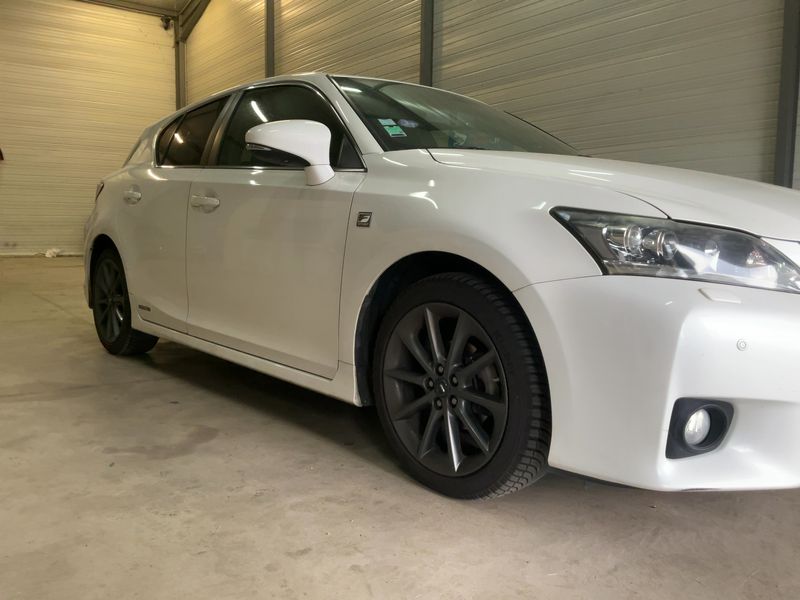 Lexus CT-Serie CT 200h F SPORT — zdjęcie 8