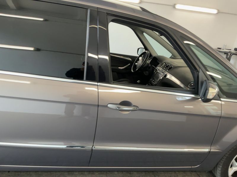 Ford Galaxy 2.0 TDCi Titanium — zdjęcie 7