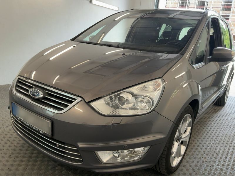 Ford Galaxy 2.0 TDCi Titanium — zdjęcie 2