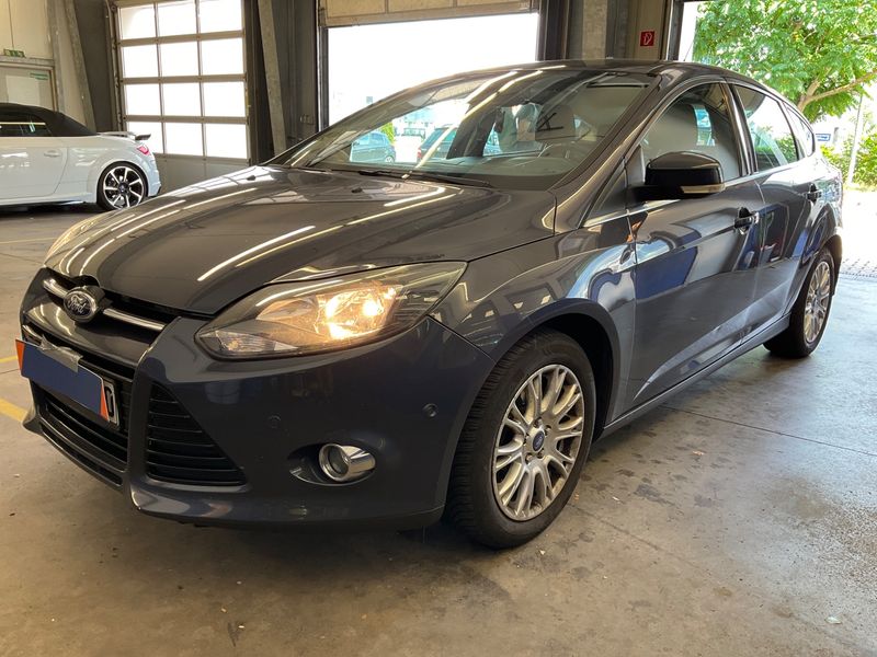 Ford Focus 1.6 EcoBoost Titanium 2012 – снимка 1