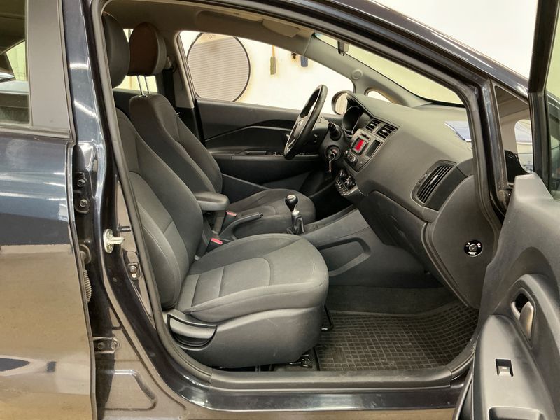Kia Rio 1.2 Motion — zdjęcie 3