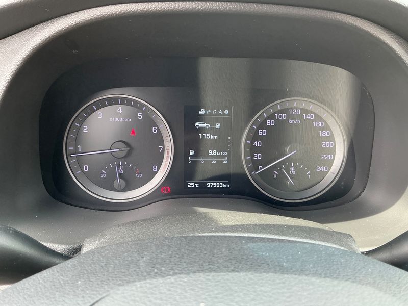 Hyundai Tucson 1.6 Advantage blue 2WD — zdjęcie 13