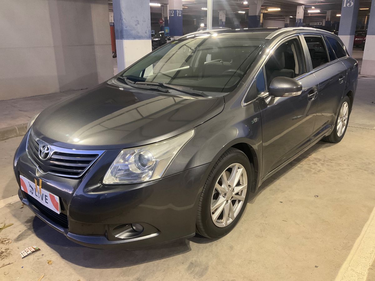 Toyota Avensis 2.2 D-4D Active