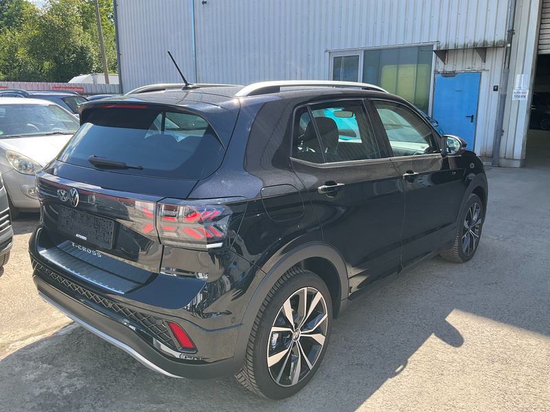 Volkswagen T-Cross 1.5 TSI ACT R-Line — zdjęcie 6