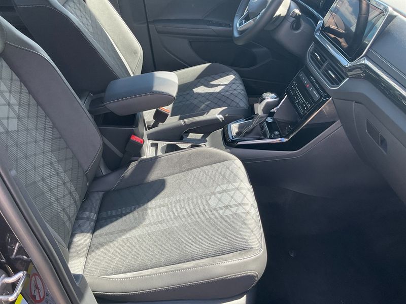 Volkswagen T-Cross 1.5 TSI ACT R-Line — zdjęcie 11