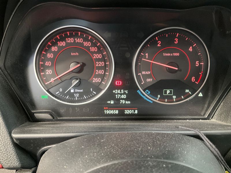 BMW 1er 118d — zdjęcie 13