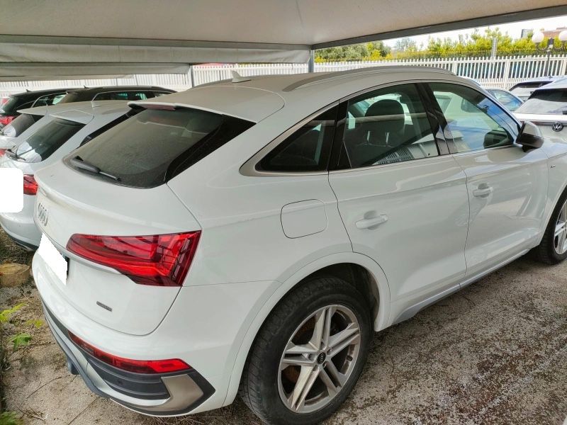 Audi Q5 Sportback 40 TDI Mild-Hybrid quattro S line — zdjęcie 5
