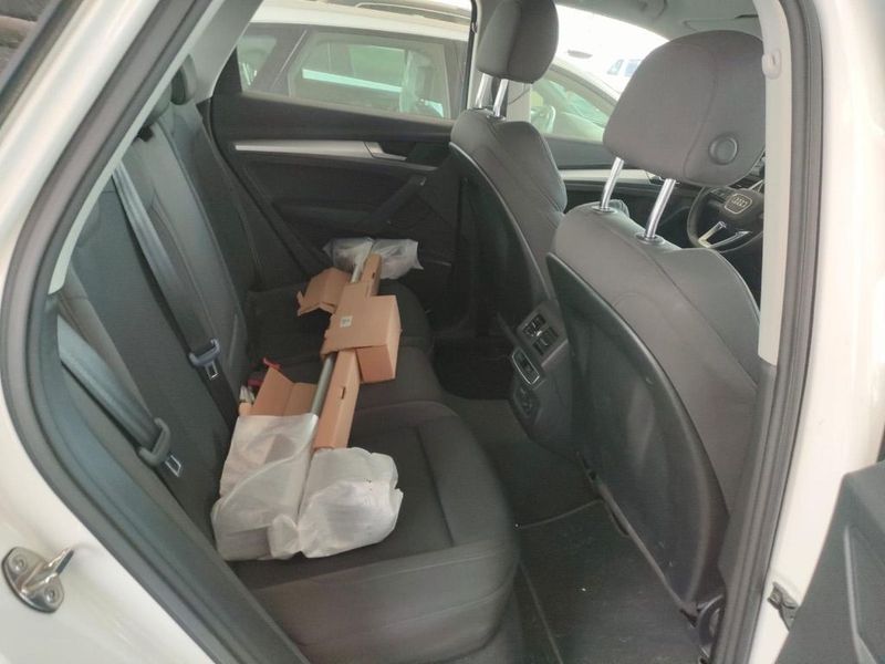 Audi Q5 Sportback 40 TDI Mild-Hybrid quattro S line — zdjęcie 13