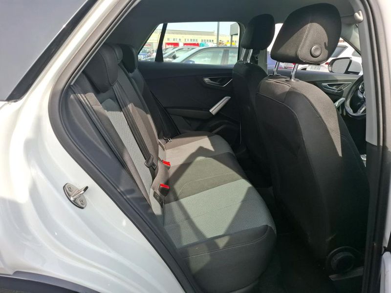 Audi Q2 1.6 TDI Design — zdjęcie 12