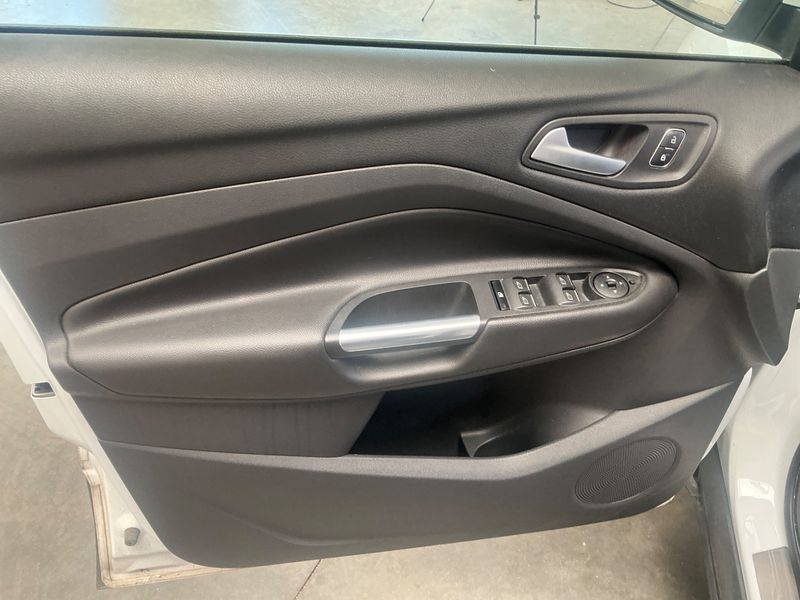 Ford Kuga 1.5 TDCi Titanium 2017 – снимка 26
