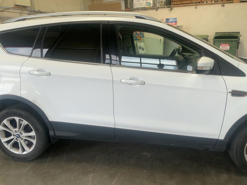 Ford Kuga 1.5 TDCi Titanium 2017 – снимка 10