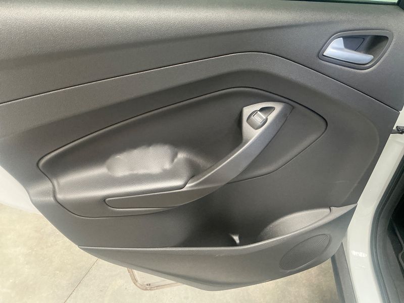 Ford Kuga 1.5 TDCi Titanium 2017 – снимка 29