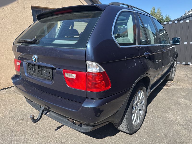 BMW X5 4.4i — zdjęcie 5