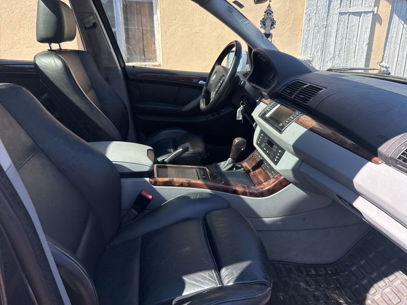 BMW X5 4.4i — zdjęcie 10