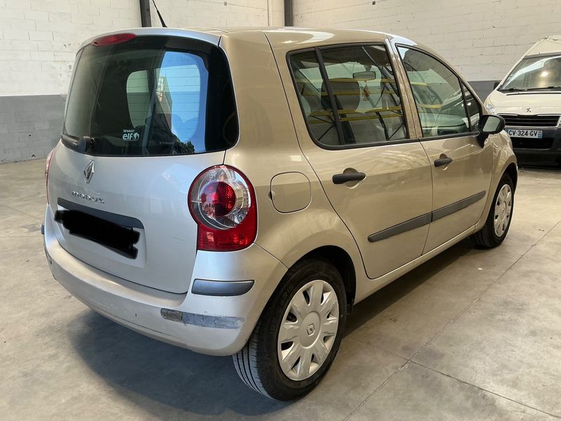 Renault Modus 1.5 dCi Expression — zdjęcie 2
