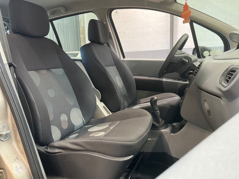 Renault Modus 1.5 dCi Expression — zdjęcie 3