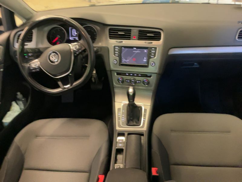Volkswagen Golf VII 1.6 TDI Comfortline BlueMotion Tech 2017 – снимка 17
