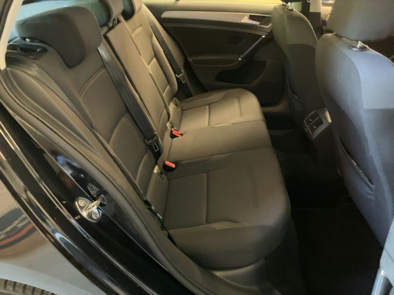 Volkswagen Golf VII 1.6 TDI Comfortline BlueMotion Tech 2017 – снимка 19